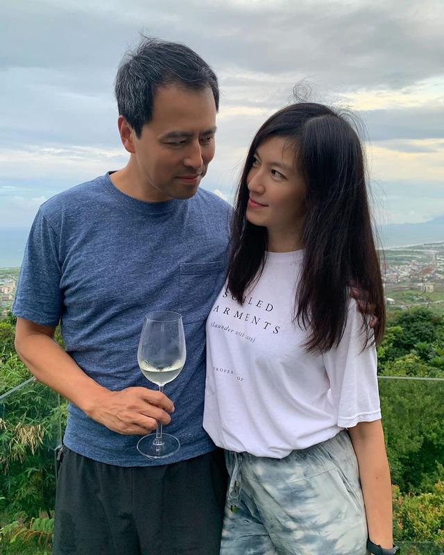 周杰伦|花式撒狗粮！周杰伦昆凌看日出，邹市明冉莹颖拍婚纱照