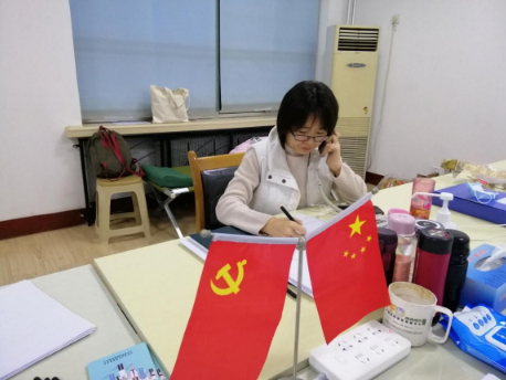 疫情下的“暖”声音：一条24小时疾控热线让无数人踏实、安心