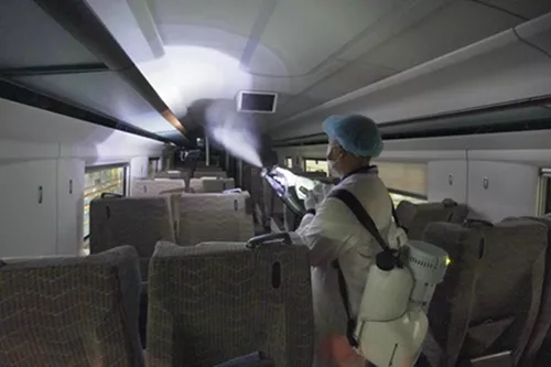 护送你的返程，他们准备好了