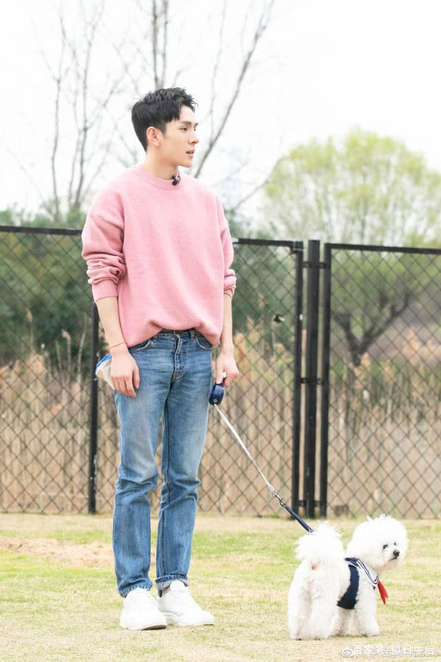 李佳琦抽烟怎么回事?什么情况?终于真相了,原来是这样！