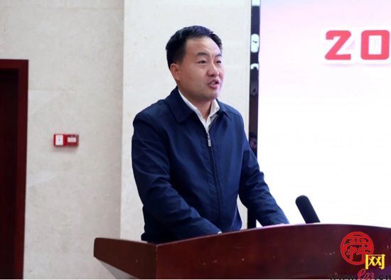区委副书记张鹏讲话张鹏讲话指出,近年来志愿者们担当作为,乐于奉献