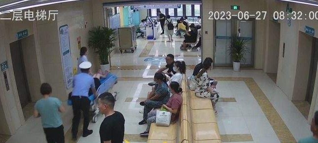 孕妇临盆紧急求助 交警火速引导一路喊了二十个“多谢” - 济南社会 - 舜网新闻