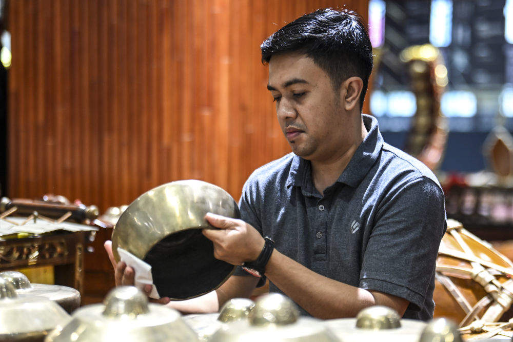 一带一路人物影像志丨印尼籍教师仁迪我在中国教甘美兰