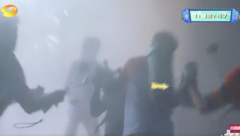 气愤！吴奇隆被保安当成坏人按倒是怎么回事？具体什么情况？