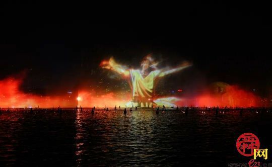 “明湖秀”重磅回归，2020年首演开启，你最期待的济南夜景来了！