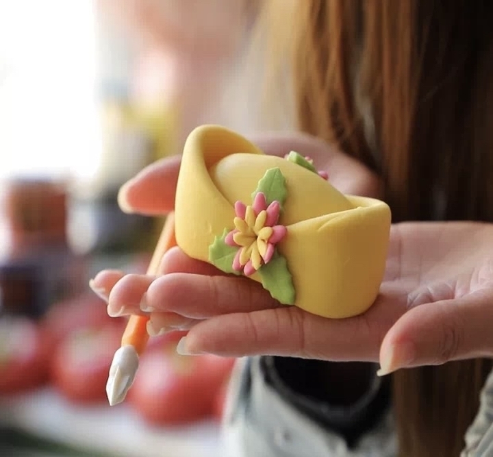 平阴80后女子巧手做花馍 指尖上演绎多彩世界