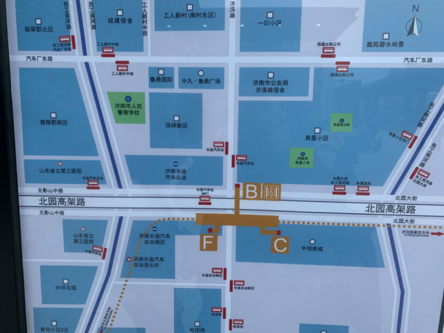 实探济南地铁2号线站点出入口：来看看你从哪个站口乘车最方便？