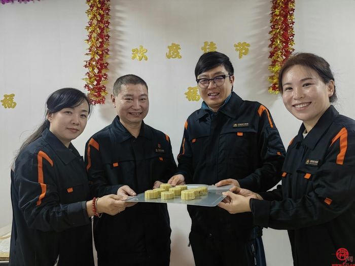 tqb谈球吧：浓情中秋“共话”团圆