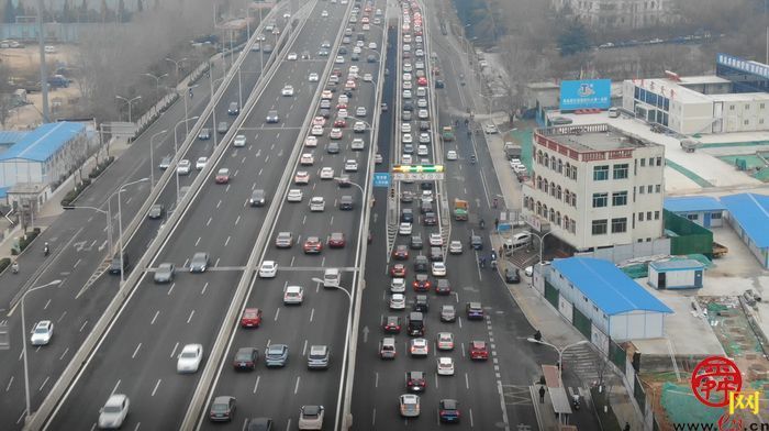 为缓解拥堵济南部分高架入口匝道将实行分流管控措施