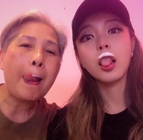 周扬青再发声!罗志祥妈妈发声 态度180°转变，背后竟大有原因？