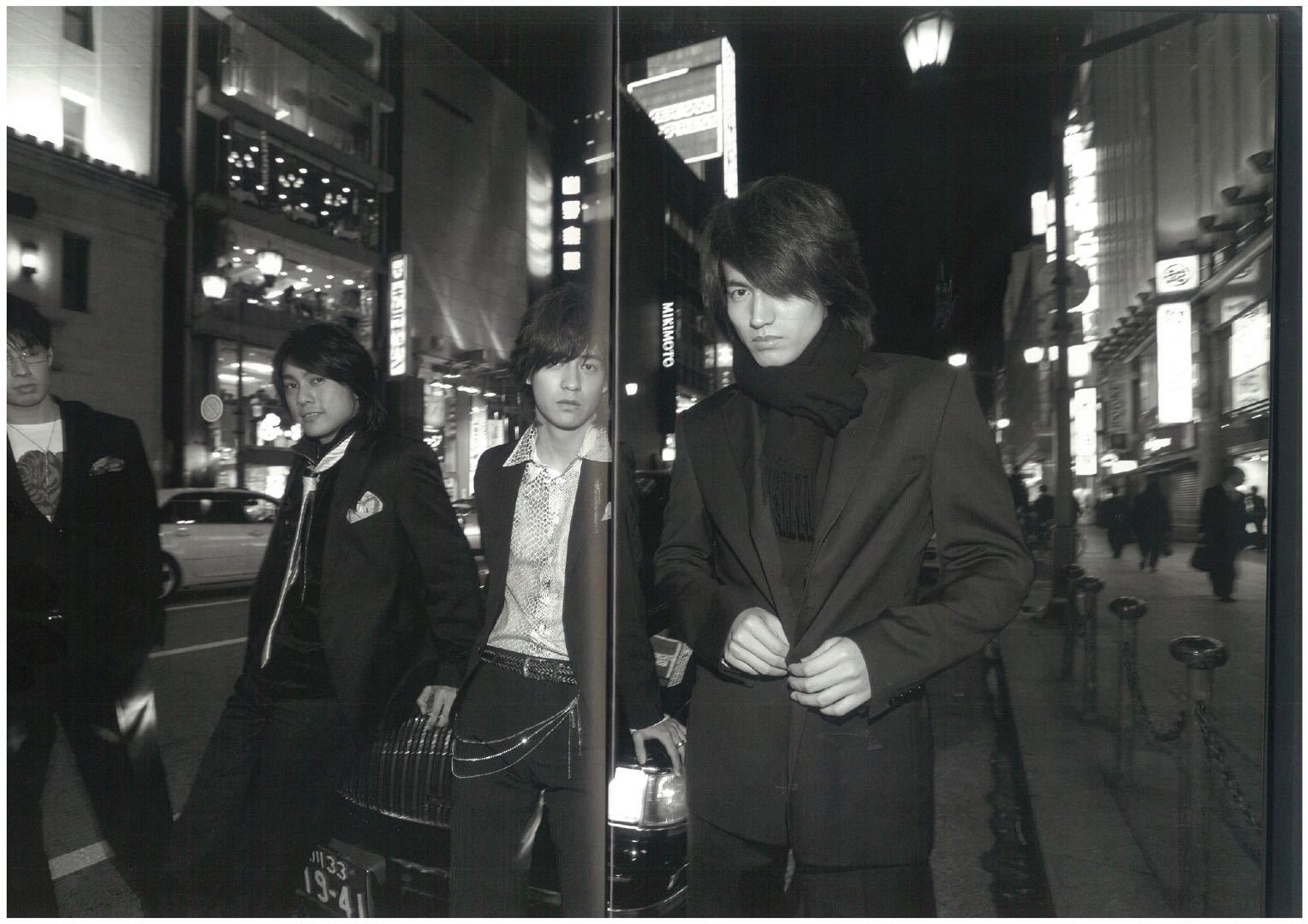 回忆杀！吴建豪晒F4合影周董点赞：演艺生涯的难忘时刻