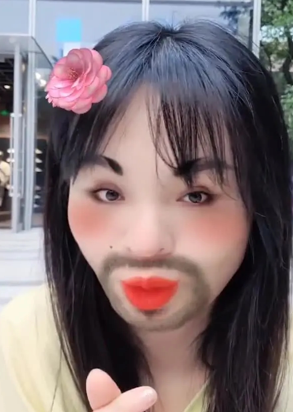 郑爽坐路边自拍是怎么回事？什么情况?终于真相了原来是这样