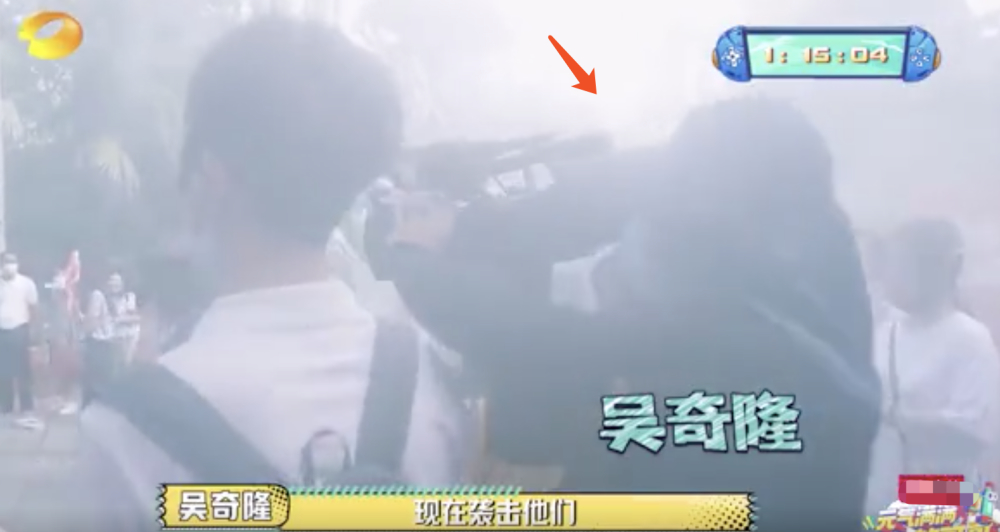 气愤！吴奇隆被保安当成坏人按倒是怎么回事？具体什么情况？