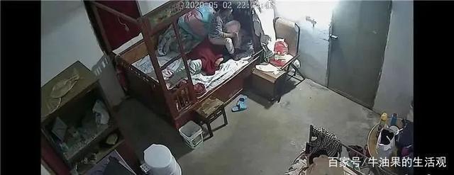 江苏保姆闷死老人什么情况?监控完整记录痛心一幕