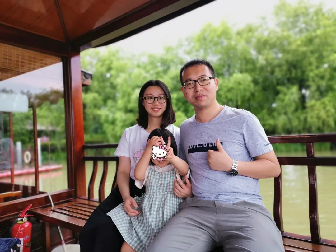 笑skr人!女护士援鄂67天回家后惊呆了 丈夫的甜蜜蛋糕背后暗藏深意！