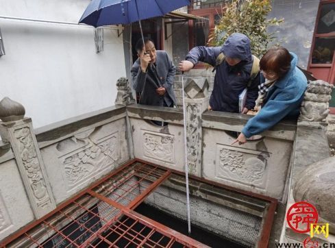 “摸底”名泉资源 济南老城区泉水普查活动进行时