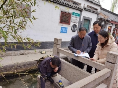 “摸底”名泉资源 济南老城区泉水普查活动进行时