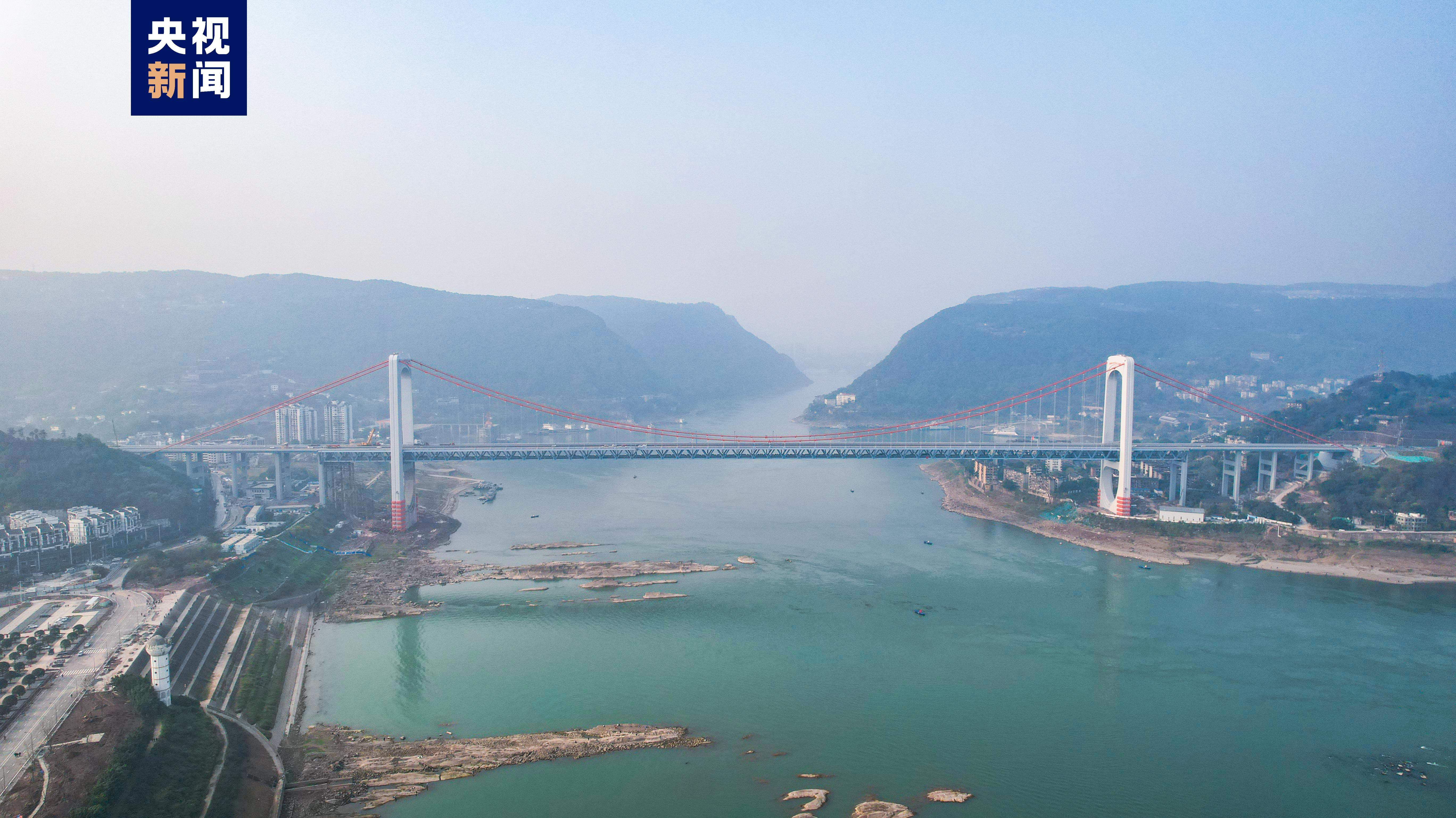 再添跨江大通道重庆郭家沱长江大桥今日通车