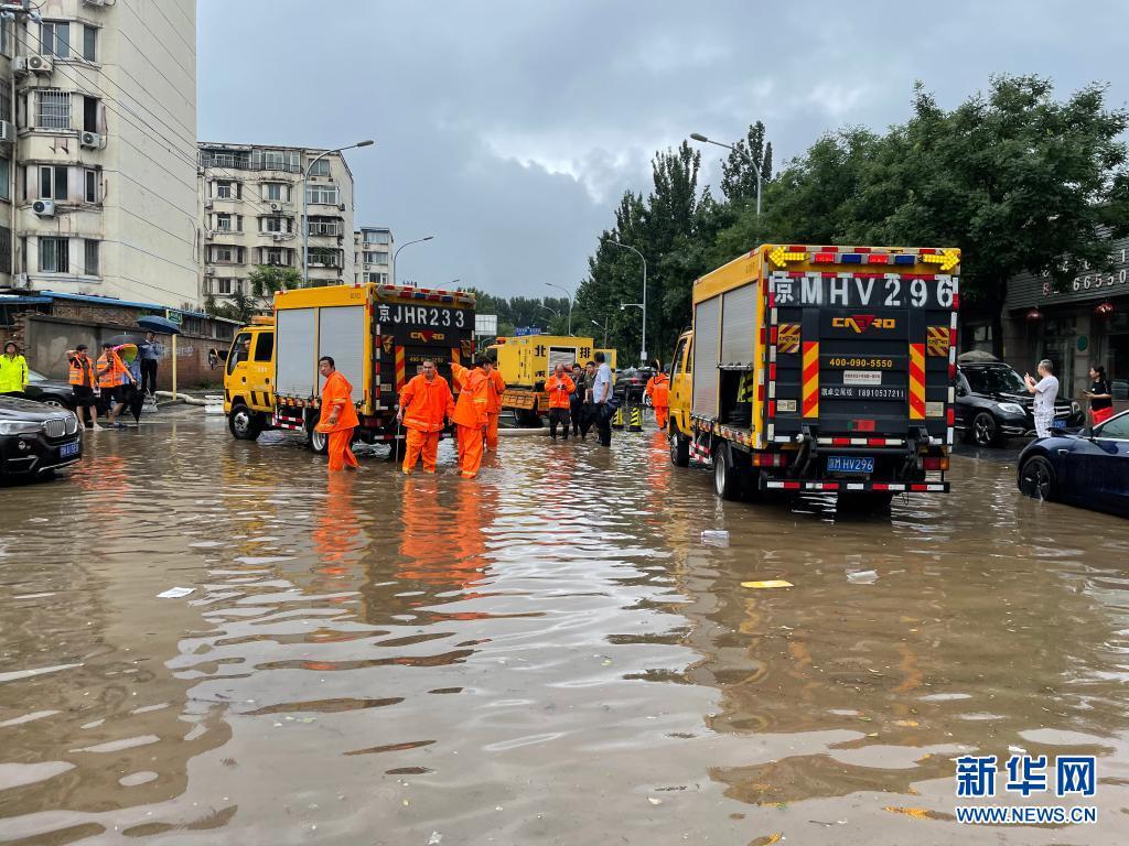 暴雨來臨北京這樣作答防汛考卷