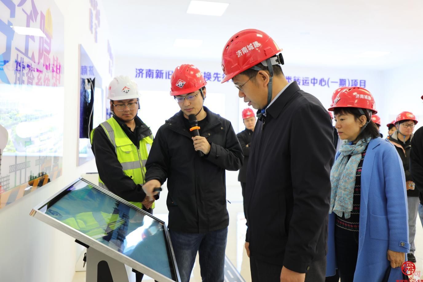 “青春助力展芳华 美丽泉城幸福河”  济南城管系统助推黄河流域生态保护和高质量发展主题活动举行