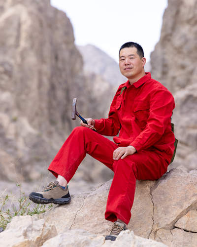 中国梦大国工匠篇万建领巍巍昆仑书写找矿奇迹