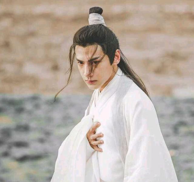 罗云熙工作室声明是什么情况?和邓伦的粉丝在微博上杠上了?