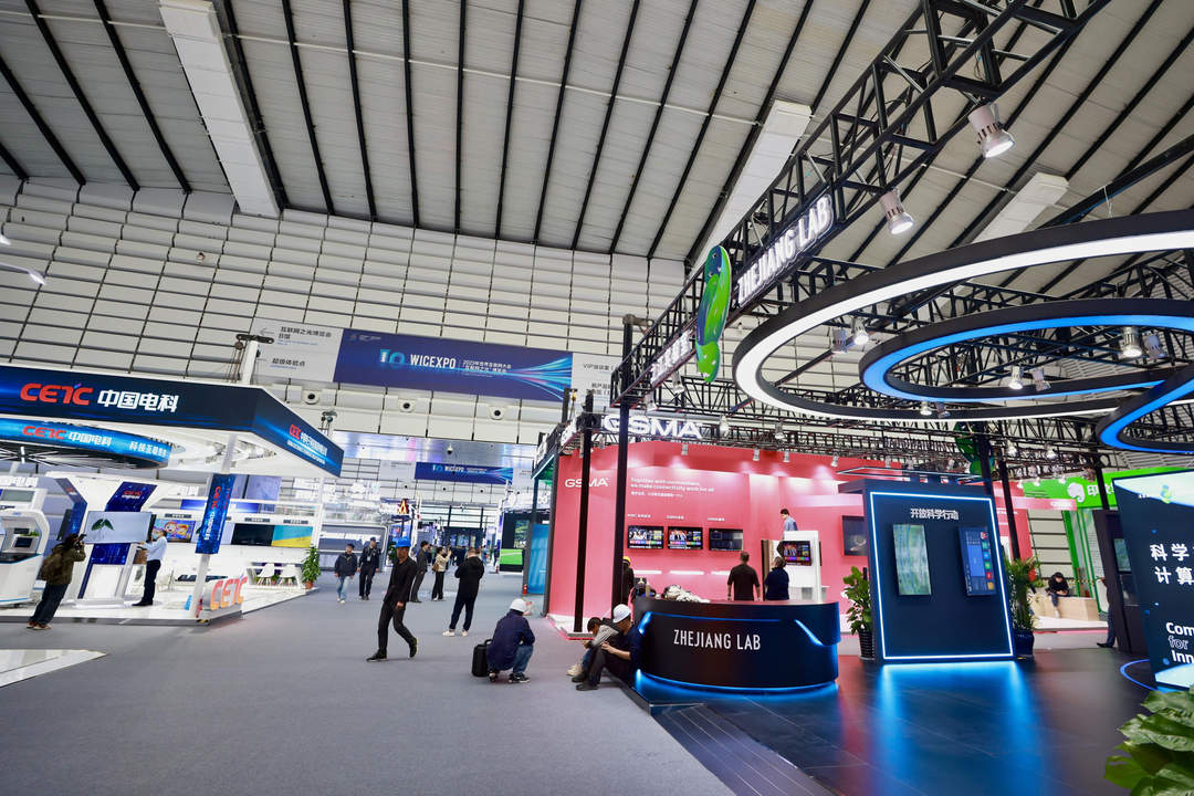 探访互联网之光博览会布展现场