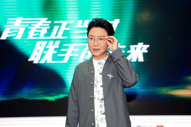 李玉刚,父亲,粉丝,演出,发文,音乐,去世,看完