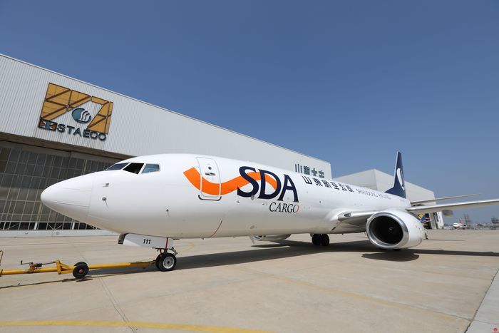 据波音公司介绍,山航首架b737-800货机的完工交付,标志着山航成为国内