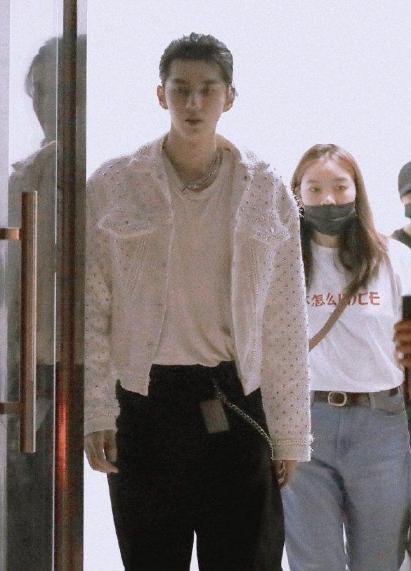 鹿晗温柔一刀什么梗?吴亦凡现身节目 与鹿晗黄子韬