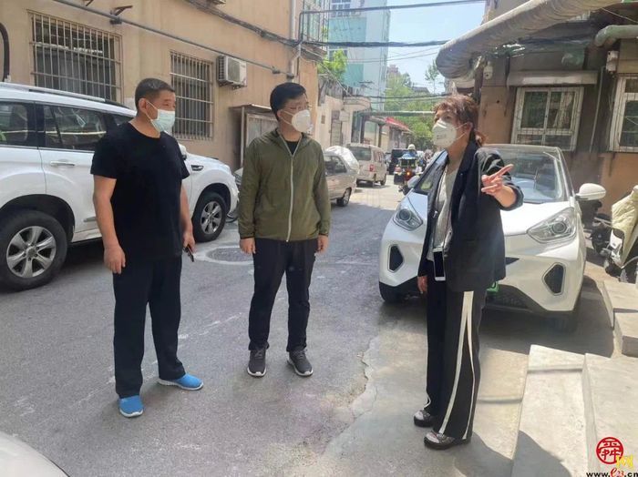 党组成员,副局长李越千到药山街道督导慰问局党组充分肯定了一个多月