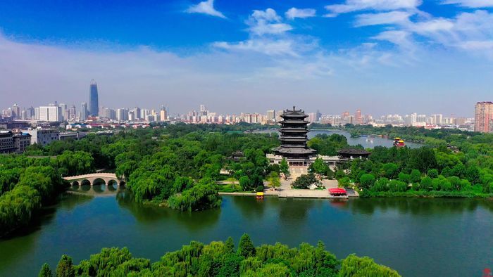 舜视频｜秋高气爽 大明湖又美成了一幅画