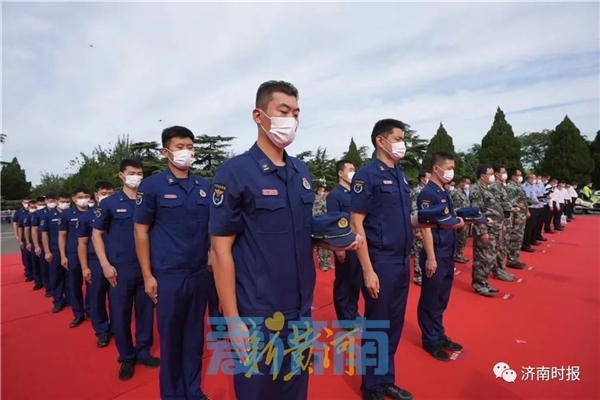 今天，济南这一幕幕，令人泪目！