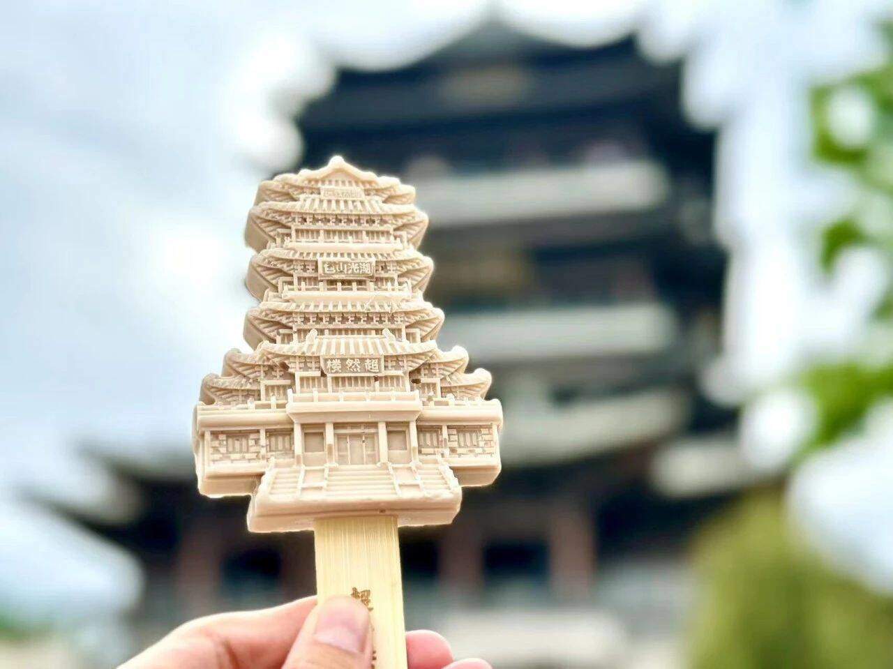 超然楼文创雪糕上新!一口咬下竟是奶茶味的