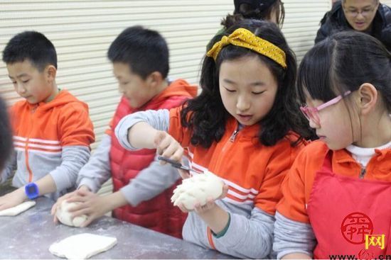 大国小鲜@新发展理念丨茶香、麦香……青岛山海小镇全域旅游书写美好生活新篇章