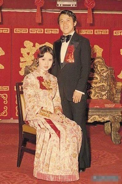 曾宝仪妈妈王美华患癌症18岁嫁曾志伟离婚后爱过小12岁的男人