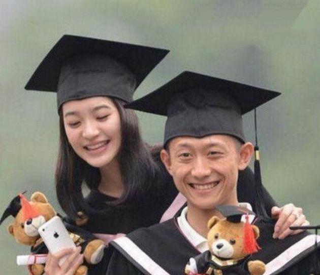 【    】白雪否认与张一山复合说了什么?具体是怎么回事?