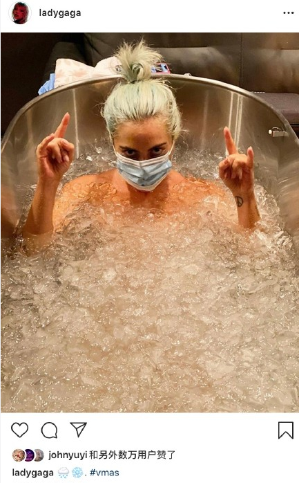 Lady Gaga为VMA表演泡冰块浴，网友惊呼：看着就