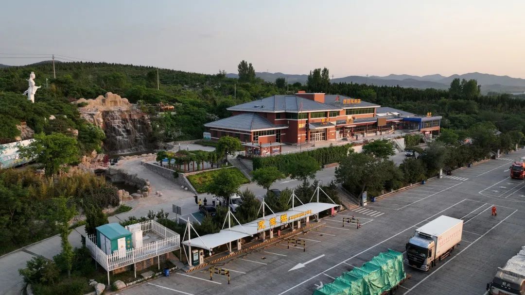 山东积极打造低碳温馨的高速服务区