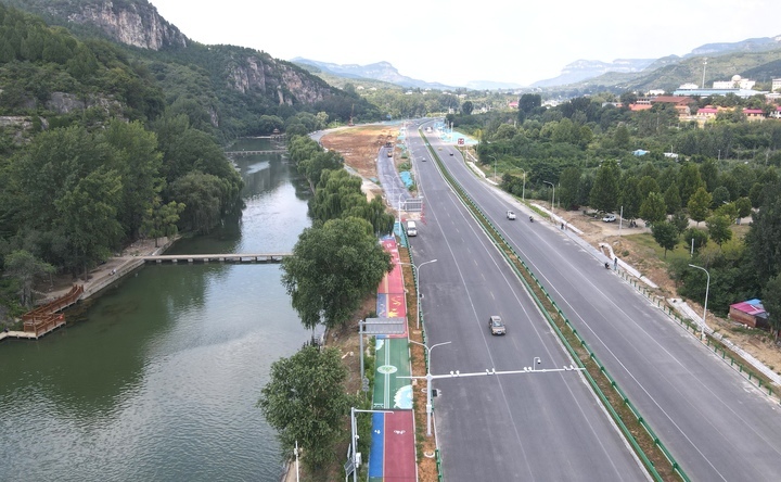 路畅景美，彩绘绿道点缀济南103省道旅游公路