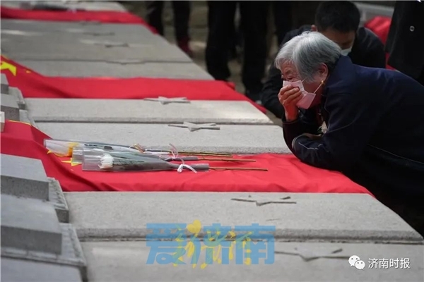 今天，济南这一幕幕，令人泪目！