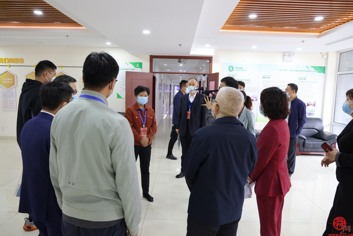 医养结合如何更好开展？“商量”调研组深入社区开展现场商量