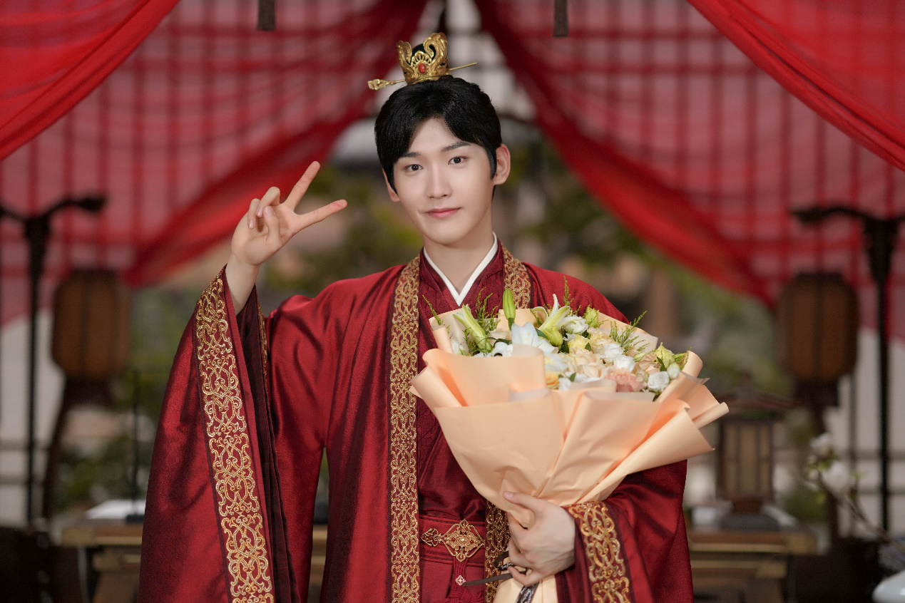 《择君记》讲述了沈府千金沈妙(张雪迎 饰)家财