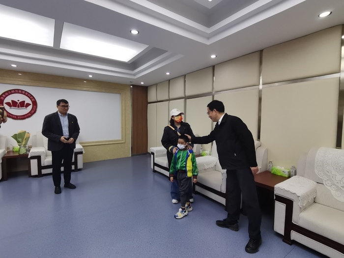 “这是老师应该做的！”济南幼高专教师跳入大明湖救出落水儿童