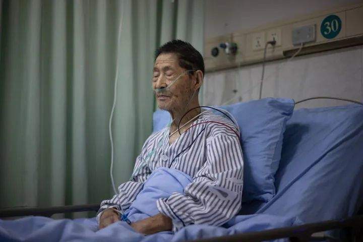 全部存款，捐出！